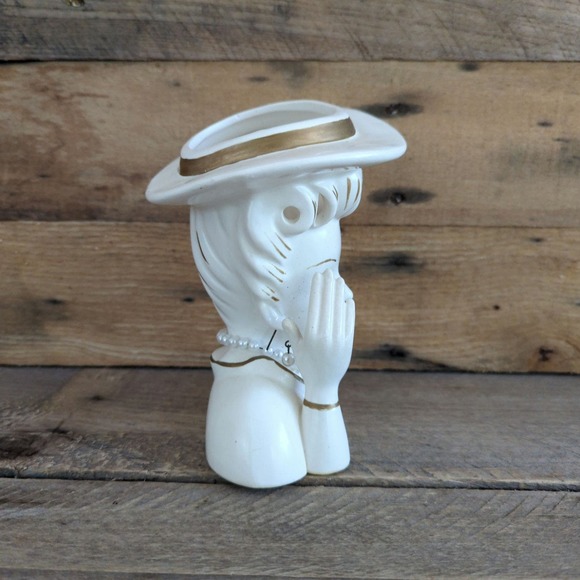 Vintage 6" Lady Head Vase White Dress and Hat Gold Highlights - Picture 3 of 11